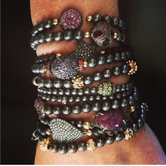 Jessica Kagan Cushman (JKC) Silver Bead Stretch Bracelet w/ Sapphire and Diamond - Picture 6 of 7